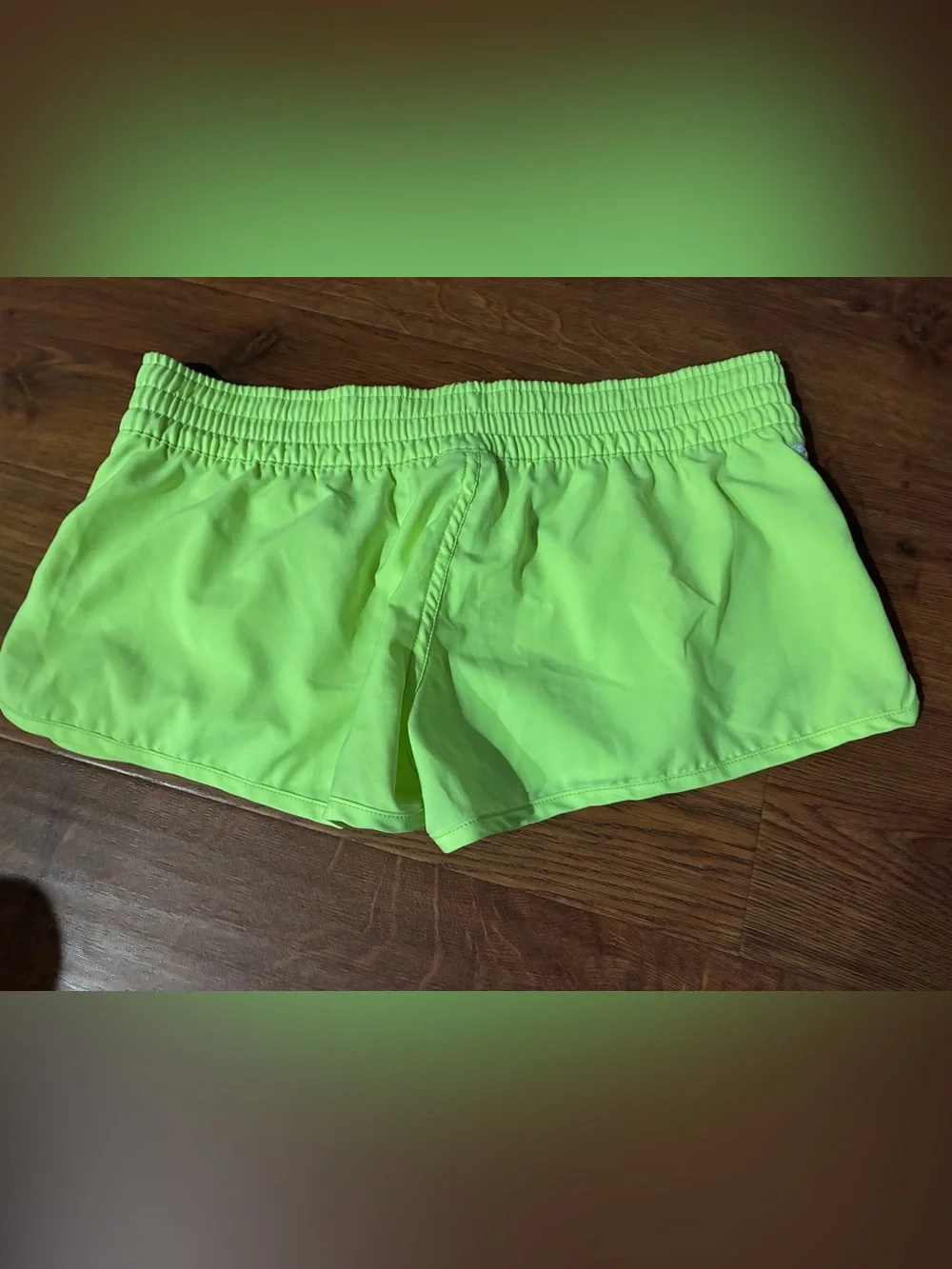 Billabong board shorts size M